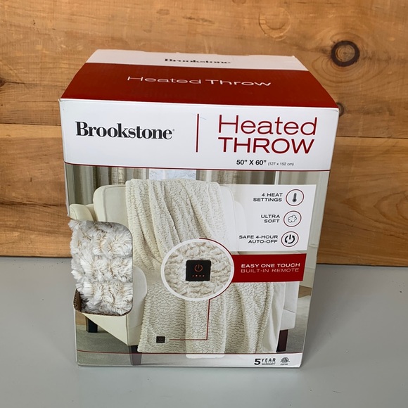 Brookstone | Bedding | Nib Brookstone Heated Throw Blanket 5in X 60in Cream  Fluffy | Poshmark